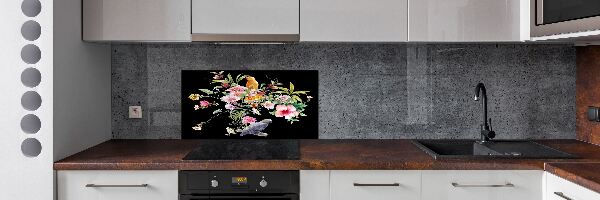 Rivestimento parete cucina con stampa di fiori e uccelli