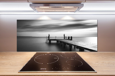 Pannello retrocucina con stampa del molo sul lago