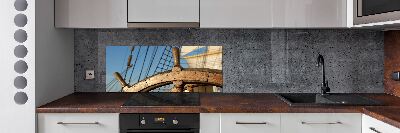 Pannello paraschizzi cucina con stampa raffigurante il timone di uno yacht