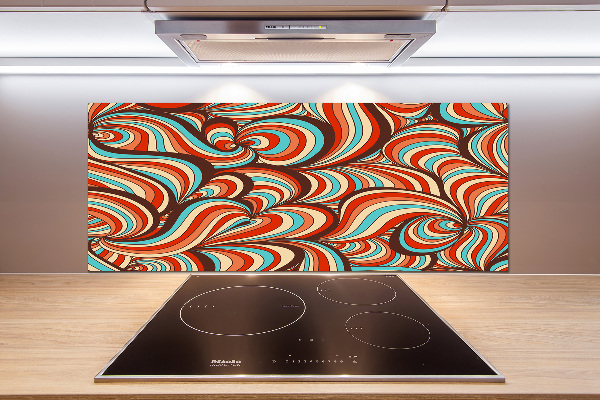 Rivestimento parete cucina con motivo a spirale