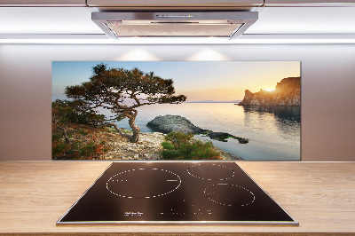 Pannello retrocucina con stampa raffigurante un albero sulla riva del mare