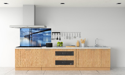 Pannello paraschizzi cucina con ponte illuminato