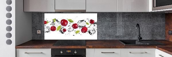 Pannello retrocucina con motivo di ciliegie su sfondo acqua