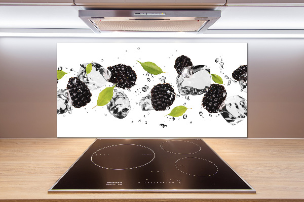 Rivestimento parete cucina con motivo ciliegie su sfondo acquatico