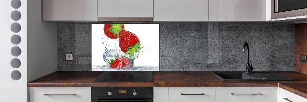 Pannello retrocucina con stampa di fragole e motivo acqua