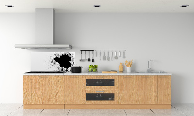 Rivestimento parete cucina con fori per il fissaggio a muro