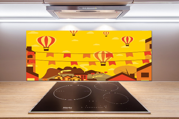 Rivestimento parete cucina con motivo di palloncini sopra la città