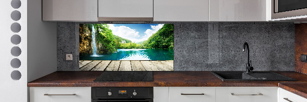 Rivestimento parete cucina con motivo «Cascata nella foresta»