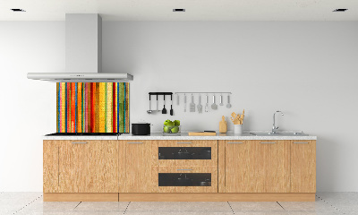 Rivestimento parete cucina con strisce colorate