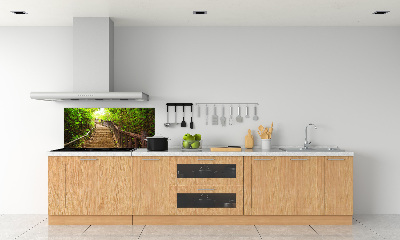 Rivestimento parete cucina con motivo scale nella foresta