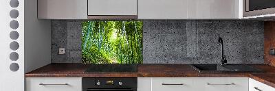 Rivestimento parete cucina con motivo foresta di bambù
