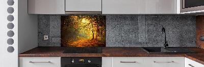 Rivestimento parete cucina con motivo Foresta in autunno