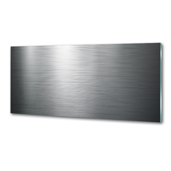 Pannello retrocucina con finitura metallica come sfondo