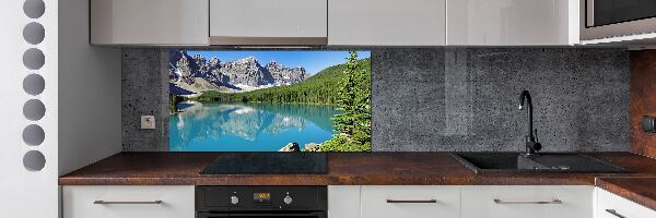 Rivestimento parete cucina con motivo raffigurante un lago tra le montagne