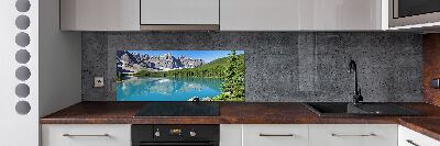 Rivestimento parete cucina con motivo raffigurante un lago tra le montagne
