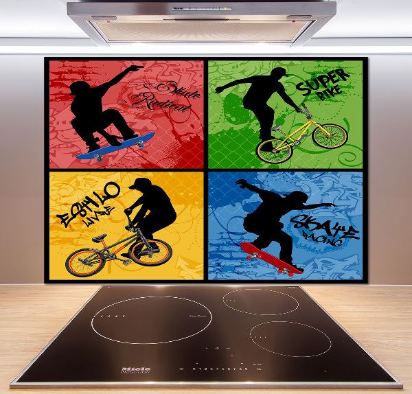 Rivestimento parete cucina con motivo di biciclette e skateboard
