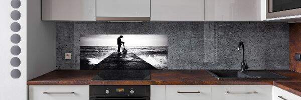 Rivestimento parete cucina con stampa raffigurante un chitarrista sul molo