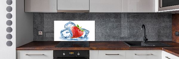 Rivestimento parete cucina con fantasia fragola su sfondo ghiacciato