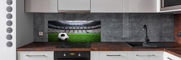 Rivestimento parete cucina con motivo a palla ispirato allo stadio