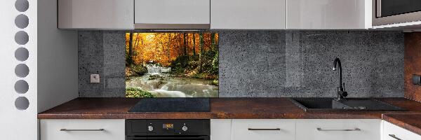 Rivestimento parete cucina con motivo 'Cascata nella foresta'
