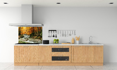 Rivestimento parete cucina con motivo 'Cascata nella foresta'
