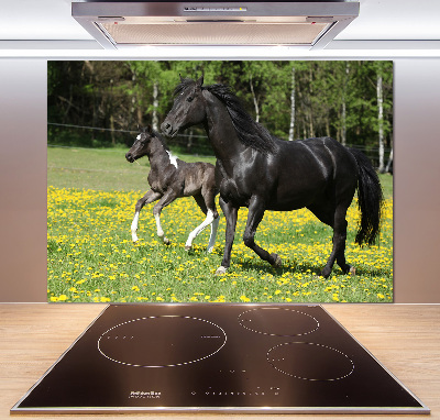 Pannello retrocucina con decorazione raffigurante una giumenta con il puledro