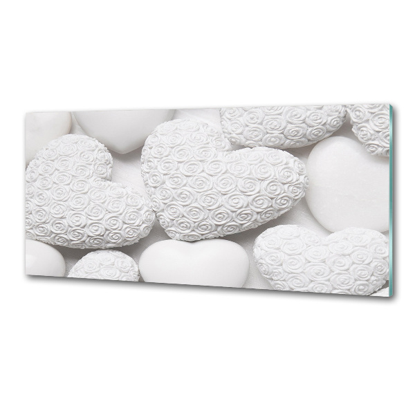 Rivestimento parete cucina con motivo a cuori bianchi