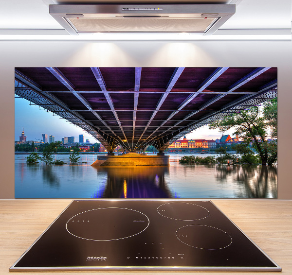 Rivestimento parete cucina con ponte a Varsavia