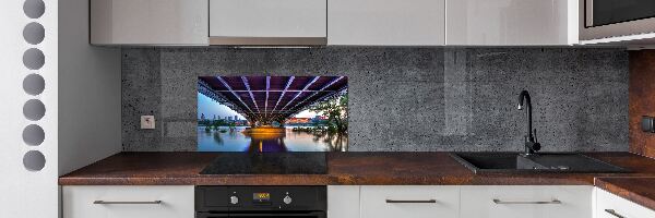 Rivestimento parete cucina con ponte a Varsavia