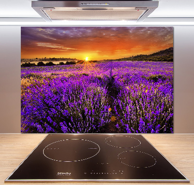 Rivestimento parete cucina con motivo a campo di lavanda