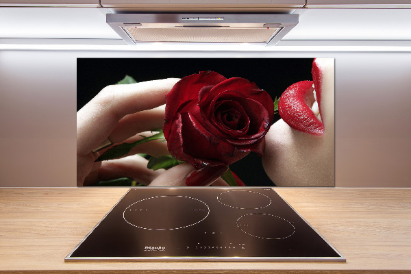 Rivestimento parete cucina con decoro raffigurante una donna con una rosa