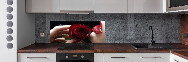 Rivestimento parete cucina con decoro raffigurante una donna con una rosa