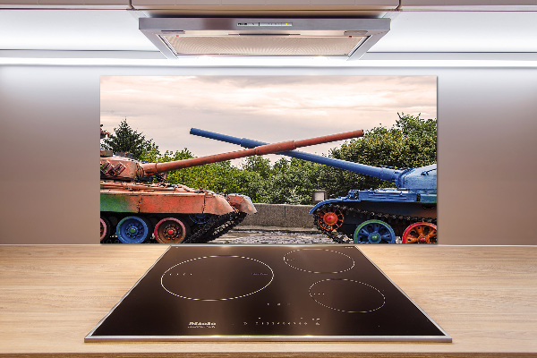 Pannello retrocucina con due serbatoi