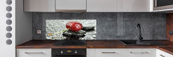 Rivestimento parete cucina con finitura 'Ciliegio sotto la pioggia'