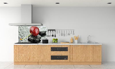 Rivestimento parete cucina con finitura 'Ciliegio sotto la pioggia'