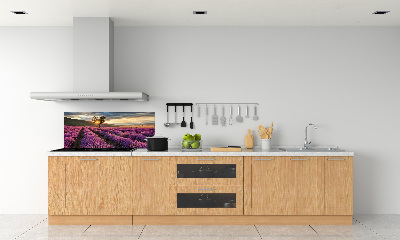 Rivestimento parete cucina con motivo a campo di lavanda