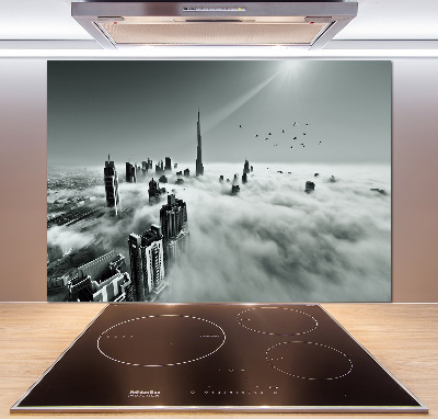 Rivestimento parete cucina con finitura Nebbia su Dubai