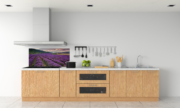 Rivestimento parete cucina con motivo a campo di lavanda