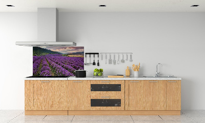 Rivestimento parete cucina con motivo a campo di lavanda