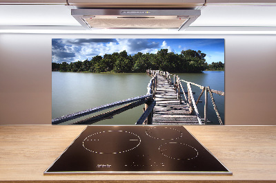 Pannello retrocucina con finitura in legno a effetto ponte