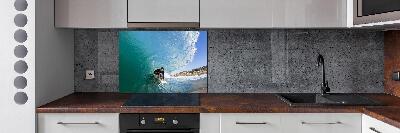 Pannello retrocucina con stampa raffigurante un surfista su un'onda