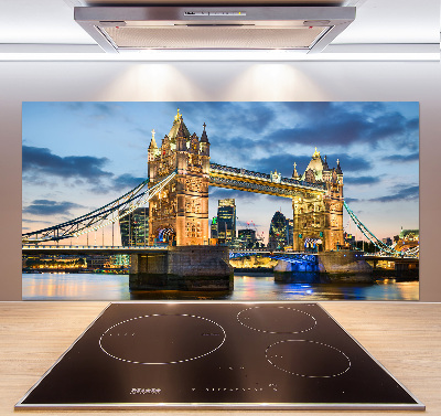 Rivestimento parete cucina con stampa del Tower Bridge di Londra