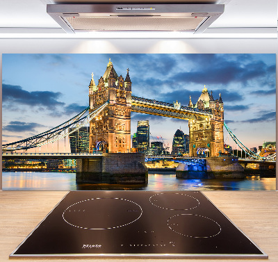 Rivestimento parete cucina con stampa del Tower Bridge di Londra