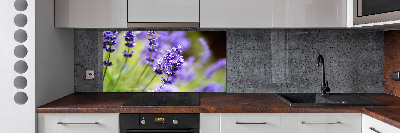 Rivestimento parete cucina con motivo lavanda