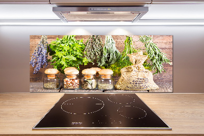 Pannello retrocucina con motivo di erbe aromatiche su un filo