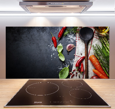 Rivestimento parete cucina con ingredienti