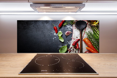 Rivestimento parete cucina con ingredienti