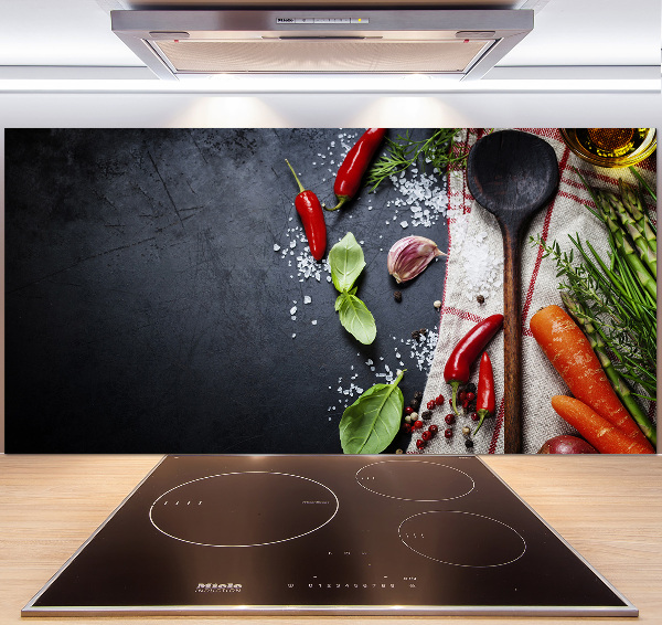 Rivestimento parete cucina con ingredienti