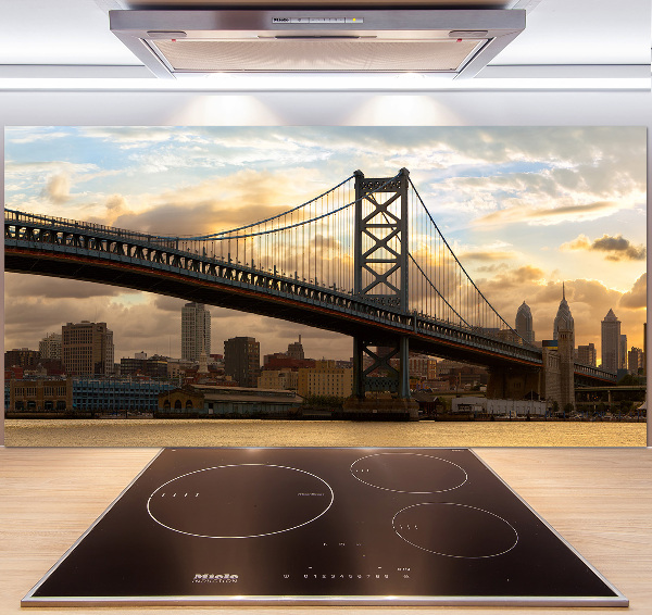 Rivestimento parete cucina con motivo Ponte di Filadelfia