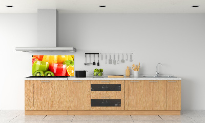 Rivestimento parete cucina con motivo a succhi di frutta